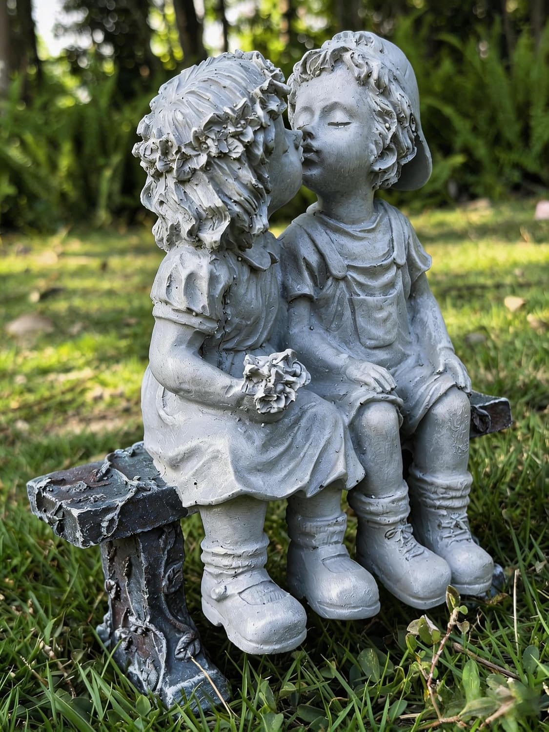 Couple Garden Figurine